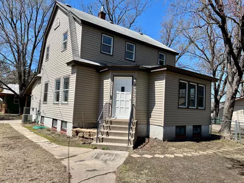 5701 Bryant Ave N, Brooklyn Center, MN 55430