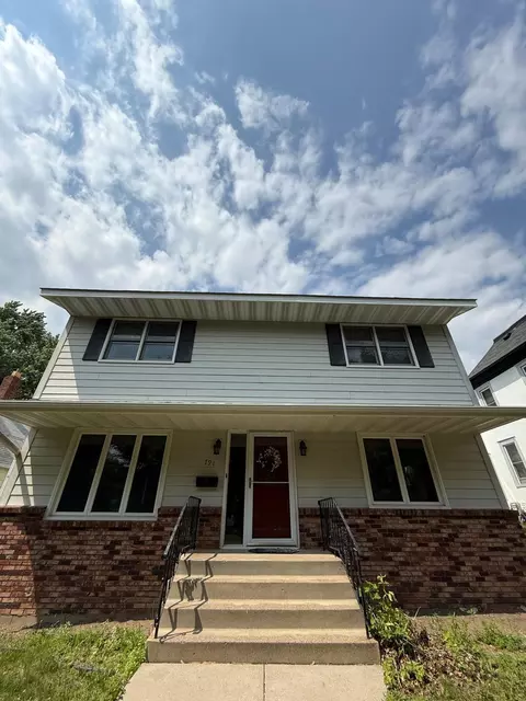 791 Cottage Ave E, Saint Paul, MN 55106