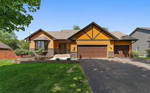 1959 118th Ave NE, Blaine, MN 55449