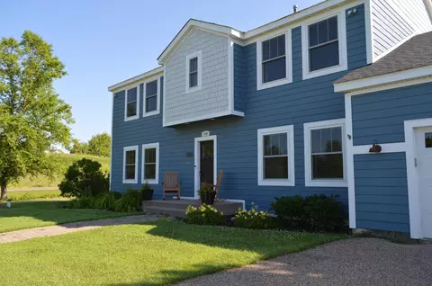 9362 Scott St, Greenfield, MN 55373