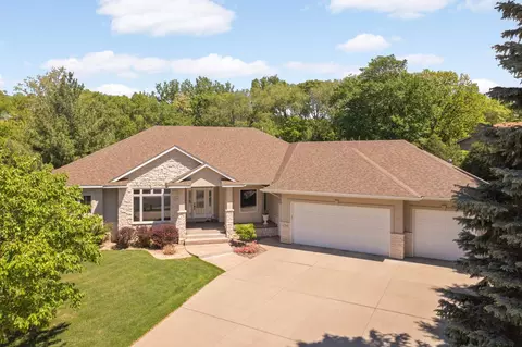 6209 Heather Pl NE, Fridley, MN 55432