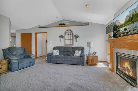 223 Glenview Loop, Saint Cloud, MN 56303 photo 15
