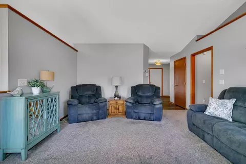 223 Glenview Loop, Saint Cloud, MN 56303 photo 14