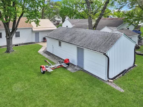 Exterior - 767 N 3rd St, Tracy, MN 56175 photo 3 of 9