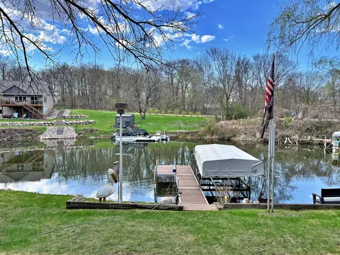 6265 Walleye Way, Garrison, MN 56450 photo 2