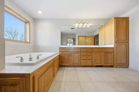 5135 Country Cir, Loretto, MN 55357 photo 25