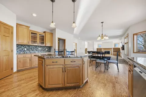5135 Country Cir, Loretto, MN 55357 photo 15