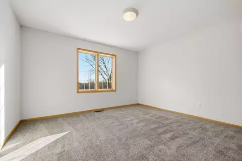 5135 Country Cir, Loretto, MN 55357 photo 29