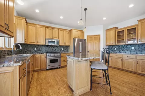 5135 Country Cir, Loretto, MN 55357 photo 11