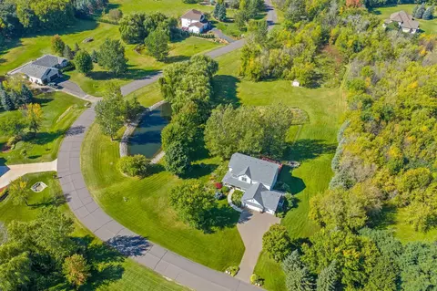 5135 Country Cir, Loretto, MN 55357 photo 3
