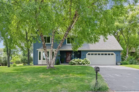 7010 Tartan Curv, Eden Prairie, MN 55346