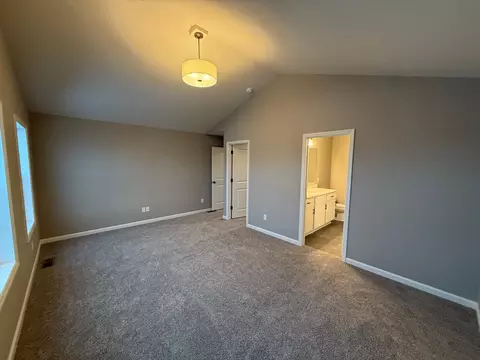 Bedroom - 9135 27th St NE, Saint Michael, MN 55376 photo 4 of 7
