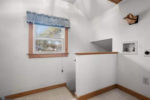 Entry Way - 1514 3rd Ave S, Fargo, ND 58103 photo 1 of 1