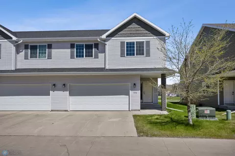 1236 S Beach Way, West Fargo, ND 58078