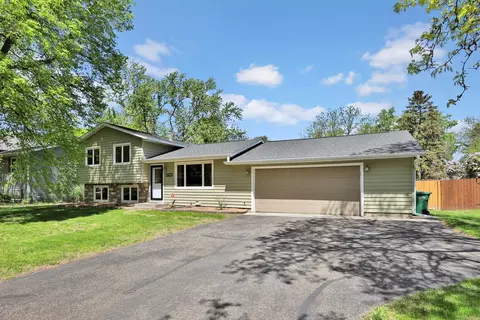 9790 99th Ave N, Maple Grove, MN 55369