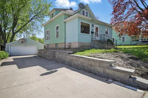 733 1st St SW, Faribault, MN 55021 photo 31