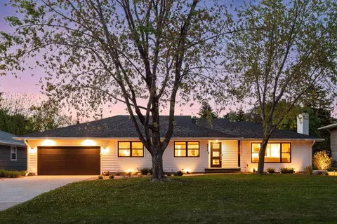 4512 Andover Rd, Edina, MN 55435
