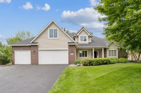 13085 56th St N, Oak Park Heights, MN 55082