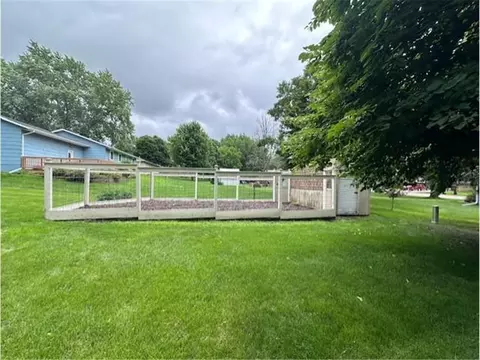 Exterior - 875 20th St, Windom, MN 56101 photo 9 of 15