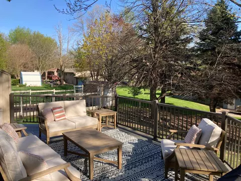 Exterior - 875 20th St, Windom, MN 56101 photo 11 of 15