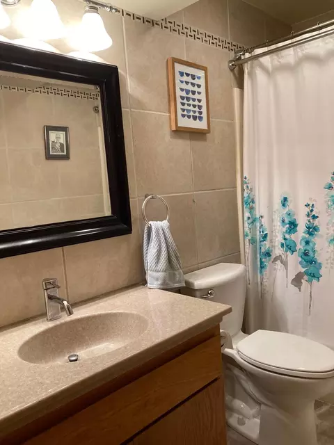 Bath - 875 20th St, Windom, MN 56101 photo 4 of 4
