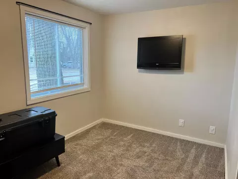 Bedroom - 1323 M St NE, Brainerd, MN 56401 photo 2 of 2
