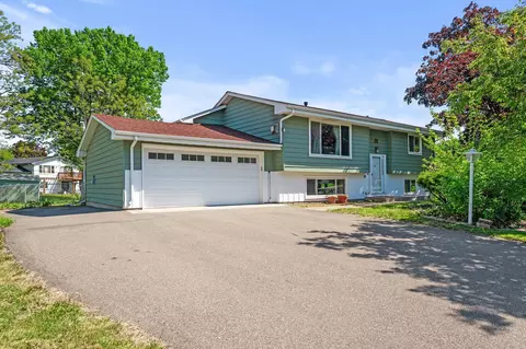 4954 Zealand Ave N, New Hope, MN 55428