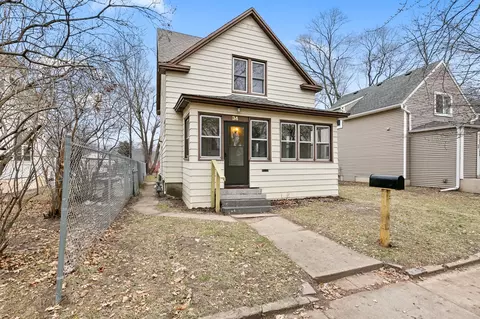 34 Mckinley Pl N, Saint Cloud, MN 56303