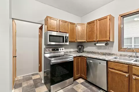 34 Mckinley Pl N, Saint Cloud, MN 56303 photo 9