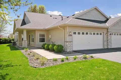 20137 Farnham Ln N, Forest Lake, MN 55025