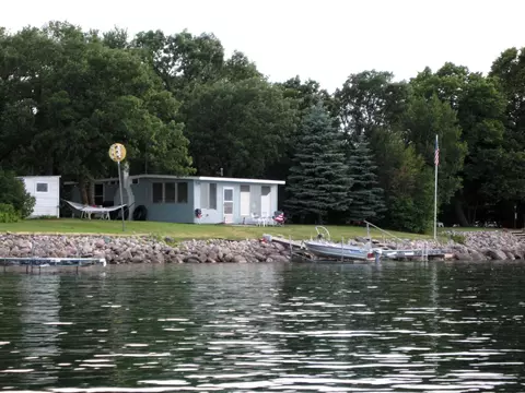 15546 Snowshoe Beach Rd, Lake Park, MN 56554