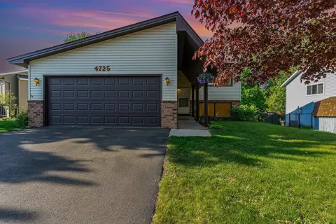 4725 Ridge Wind Trl, Eagan, MN 55122