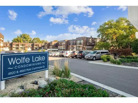 4820 Park Commons Dr #141, Saint Louis Park, MN 55416
