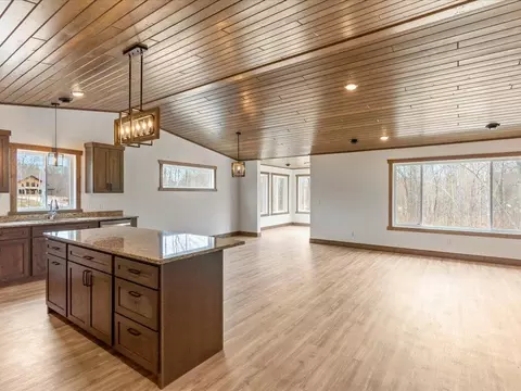 11337 Kennedy Rd, Brainerd, MN 56401 photo 4
