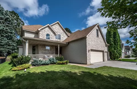 4928 Pine Ln, Eagan, MN 55123
