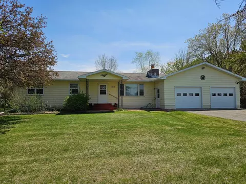1010 Inman St, Henning, MN 56551