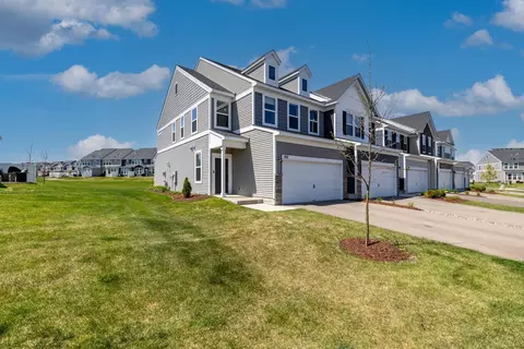 192 Junco Rd N, Lake Elmo, MN 55042