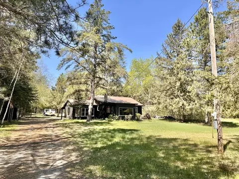 6717 36th Ave NW, Walker, MN 56484