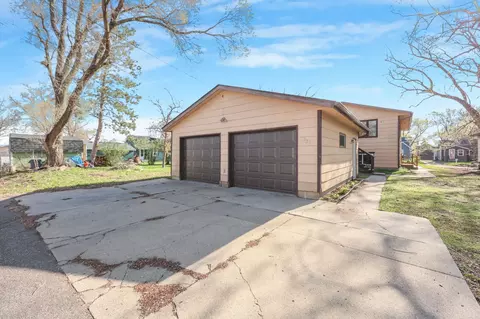 227 35th Ave N, Saint Cloud, MN 56303 photo 3