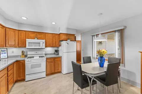 3965 Beryl Rd, Eagan, MN 55122 photo 11