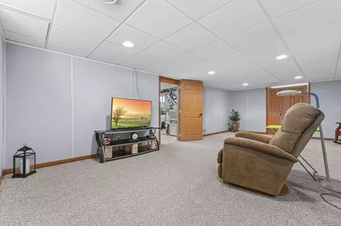 3965 Beryl Rd, Eagan, MN 55122 photo 21