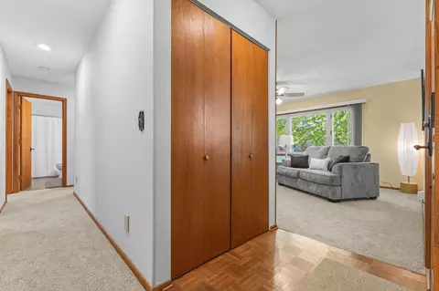 3965 Beryl Rd, Eagan, MN 55122 photo 4