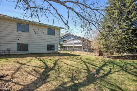 Exterior - 4422 Cinnamon Ridge Trl, Eagan, MN 55122 photo 8 of 9