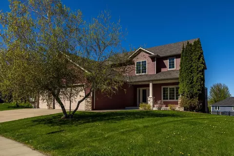 2163 Neptune Pl SW, Rochester, MN 55902