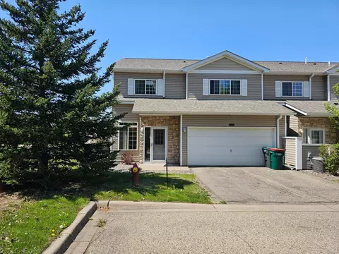 1870 Fisher Way #E, River Falls, WI 54022