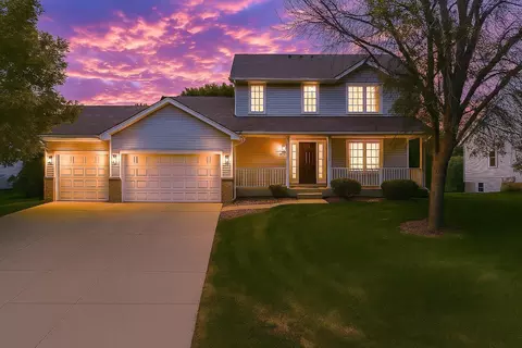 5970 Oak St, Rockford, MN 55373