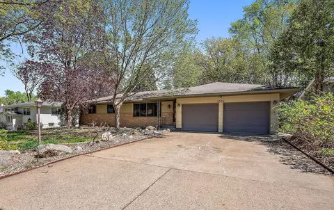 1326 8th Ave, Anoka, MN 55303