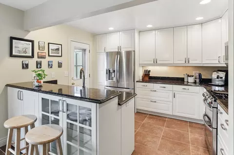 166 Windsor Ln, New Brighton, MN 55112