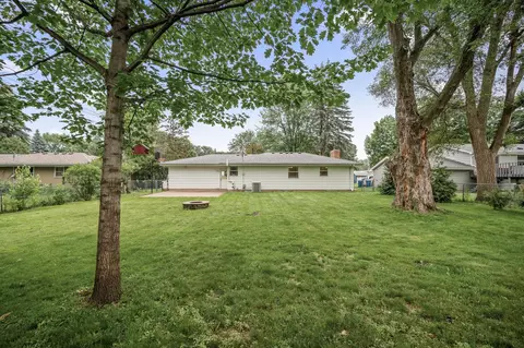 Exterior - 10832 Upton Ave S, Bloomington, MN 55431 photo 7 of 10
