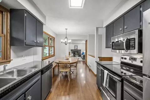 Kitchen - 10832 Upton Ave S, Bloomington, MN 55431 photo 4 of 4